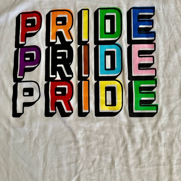 PRIDE For Target Short Sleeves Medium Unisex T Shirt BNWT - Picture 3 of 3